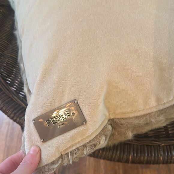 FENDI CASA Authentic Fur And Velvet Accent Pillow 20x20 - Picture 6 of 8